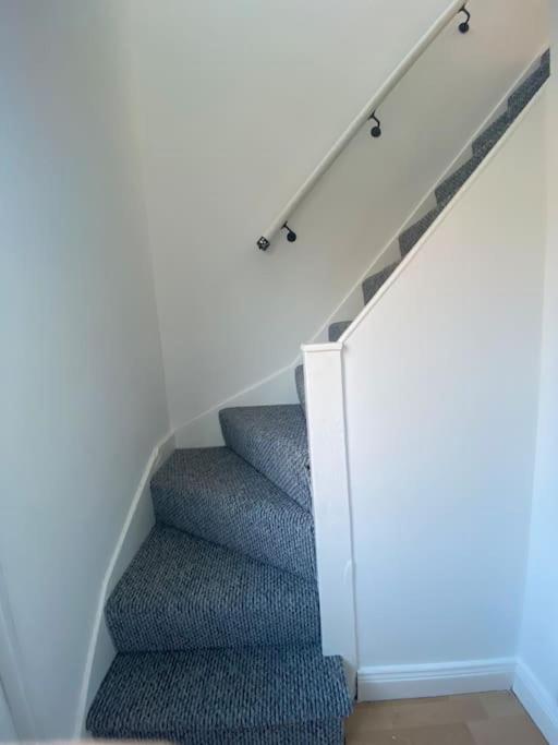 Modern Two Bed House Close To City Centre بلفاست المظهر الخارجي الصورة